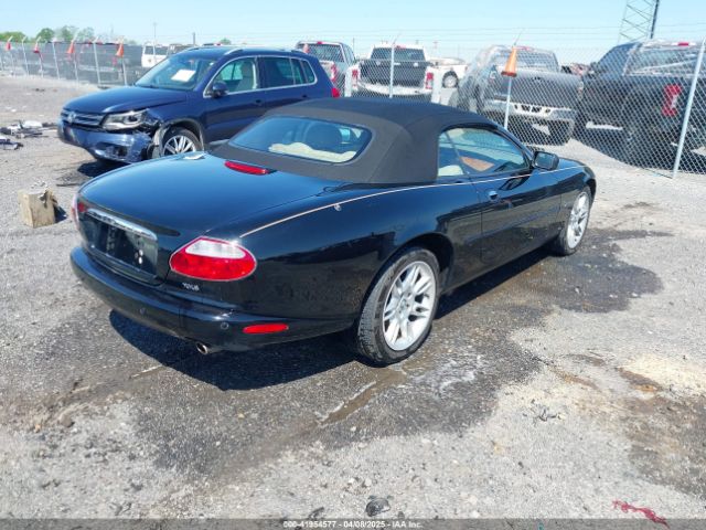 2002 JAGUAR XK8 SAJDA42C12NA30499 Photo 3