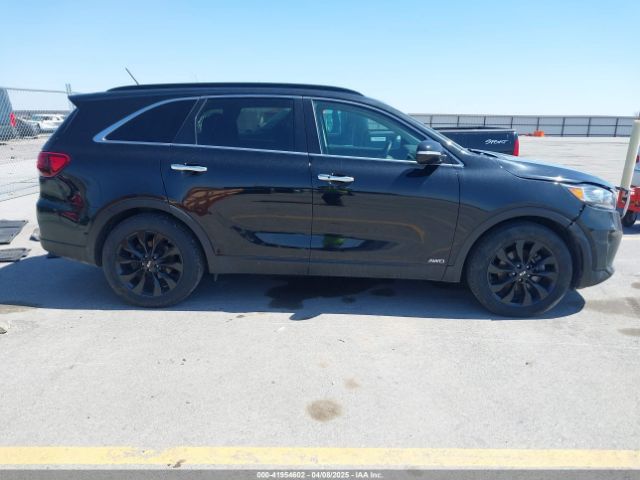 5XYPGDA59LG693676 KIA Sorento 3.3l S