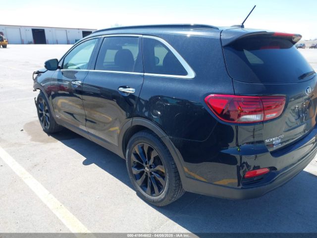 5XYPGDA59LG693676 KIA Sorento 3.3l S
