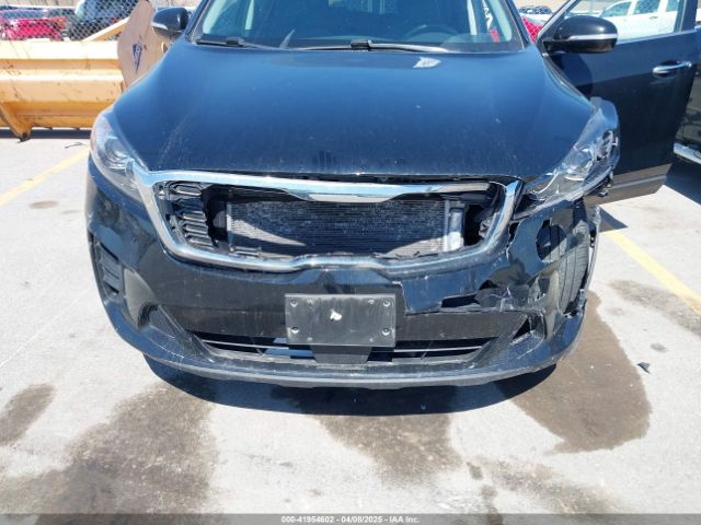 5XYPGDA59LG693676 KIA Sorento 3.3l S