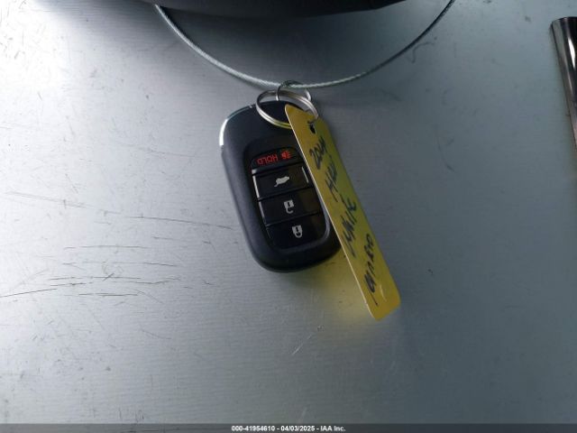 3CZRZ1H33RM702948 Honda Hr-v 2wd Lx