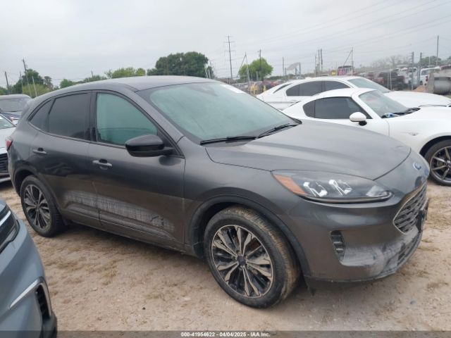 1FMCU0G68NUB97989 Ford ESCAPE SE