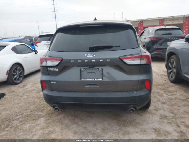 1FMCU0G68NUB97989 Ford ESCAPE SE