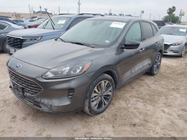 1FMCU0G68NUB97989 Ford ESCAPE SE