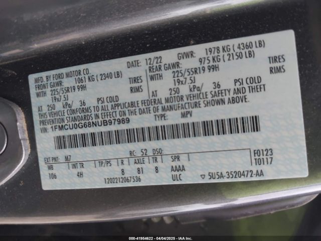 1FMCU0G68NUB97989 Ford ESCAPE SE