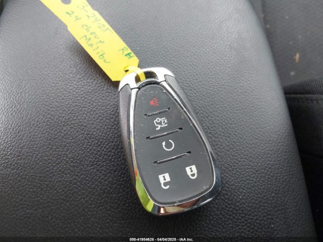 1G1ZG5ST3RF246955 Chevrolet Malibu Fwd Rs