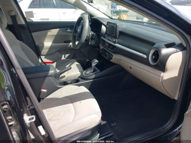 3KPF24AD7KE068190 KIA Forte Lxs