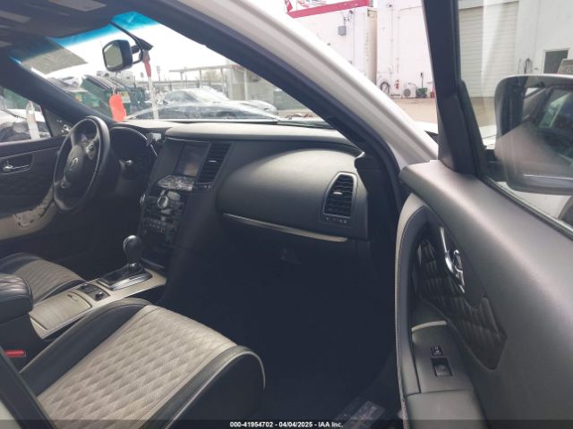 JN8CS1MU6HM141657 Infiniti QX70