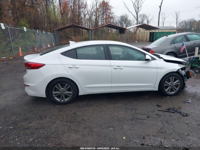 5NPD84LF1JH310714 Hyundai ELANTRA SEL