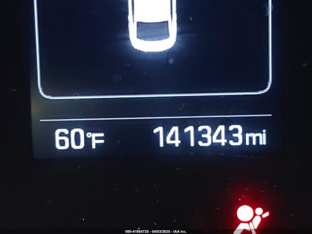 5NPD84LF1JH310714 Hyundai ELANTRA SEL