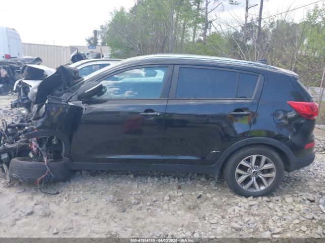 KNDPB3AC1F7722564 KIA Sportage Lx