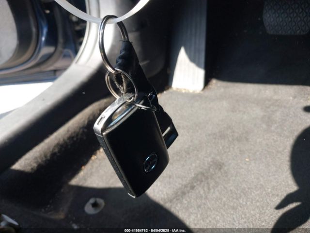 JM1BPAALXM1304195 Mazda Mazda3 2.5 S