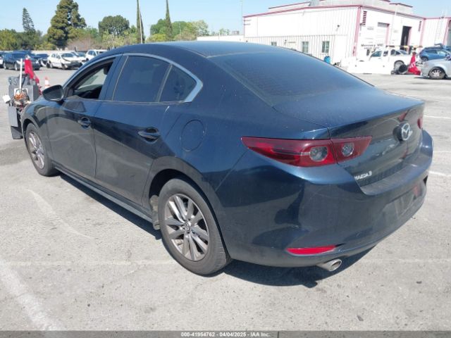 JM1BPAALXM1304195 Mazda Mazda3 2.5 S