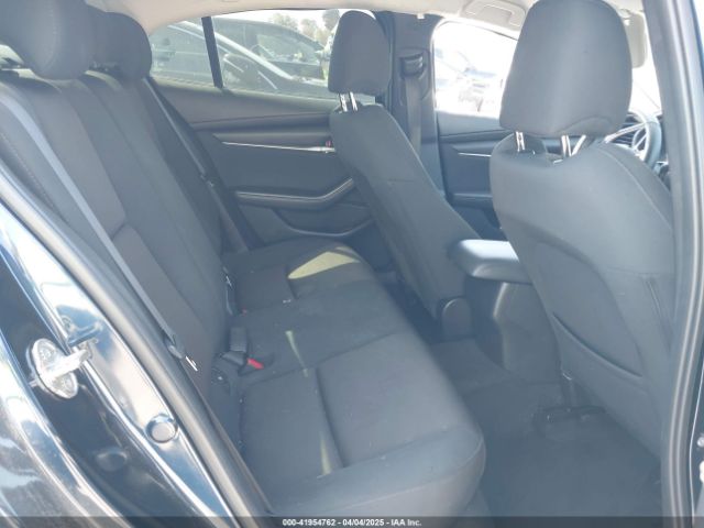 JM1BPAALXM1304195 Mazda Mazda3 2.5 S