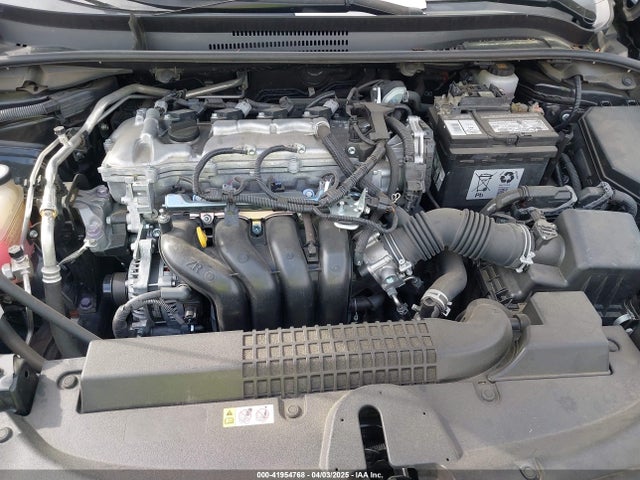 JTDEPRAE9LJ104243 Toyota COROLLA LE