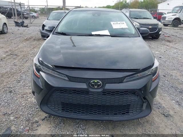 JTDEPRAE9LJ104243 Toyota COROLLA LE