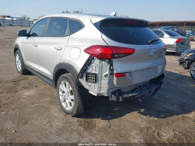 Hyundai TUCSON SE 2020 KM8J23A41LU140200 Image 3