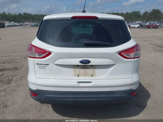 1FMCU0F79GUC72860 Ford ESCAPE S