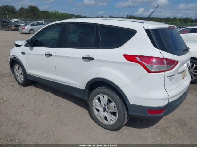 1FMCU0F79GUC72860 Ford ESCAPE S