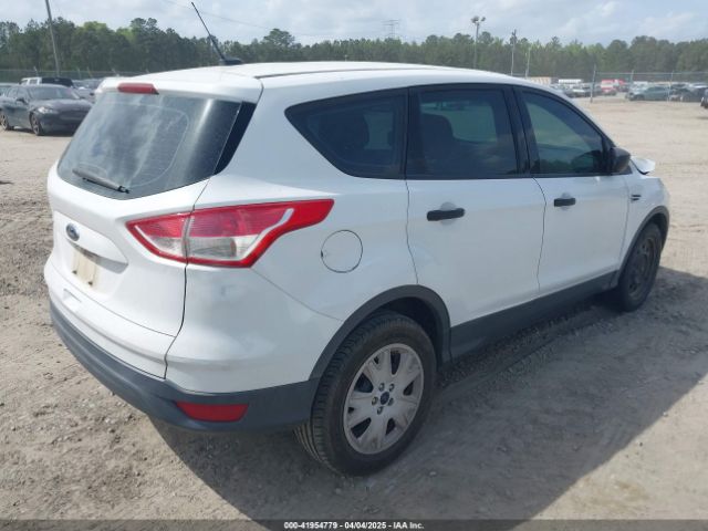 1FMCU0F79GUC72860 Ford ESCAPE S