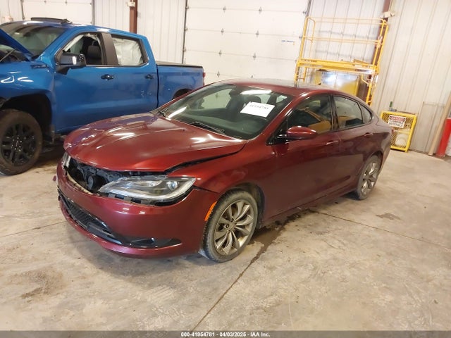 Chrysler 200 S 2015 1C3CCCBB7FN730122 Image 2