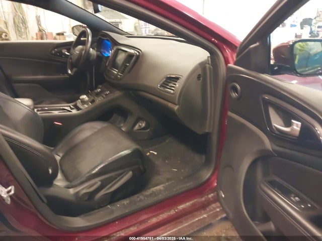 Chrysler 200 S 2015 1C3CCCBB7FN730122 Image 5