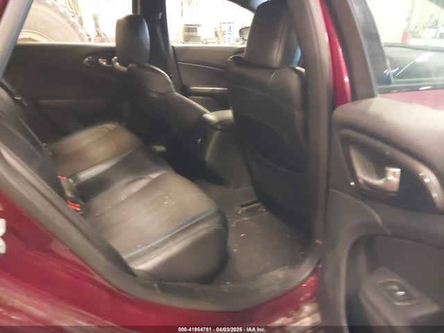 Chrysler 200 S 2015 1C3CCCBB7FN730122 Image 8