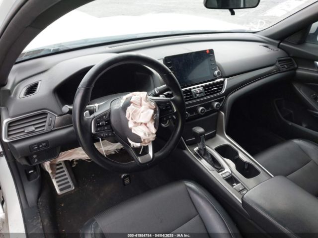 1HGCV1F33JA057683 Honda Accord Sport
