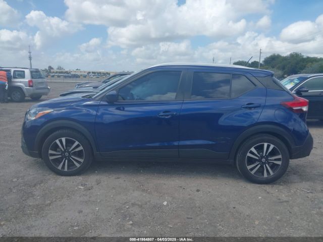 3N1CP5CV2LL490321 Nissan Kicks Sv Xtronic Cvt