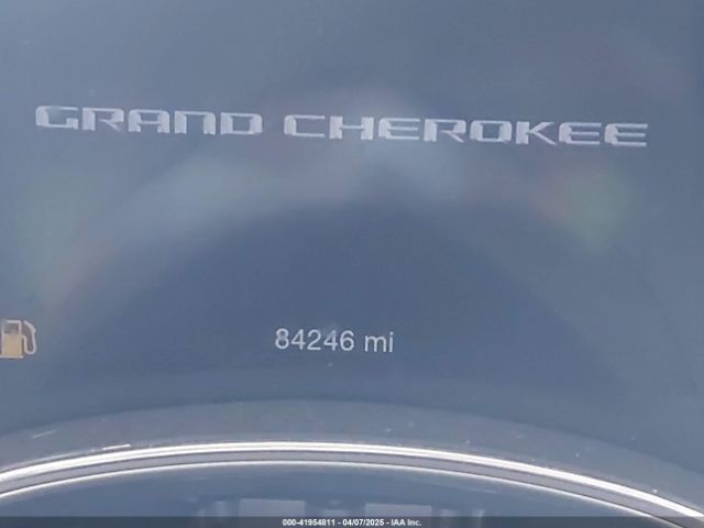 1C4RJFBG5JC268608 Jeep Grand Cherokee Limited 4x4