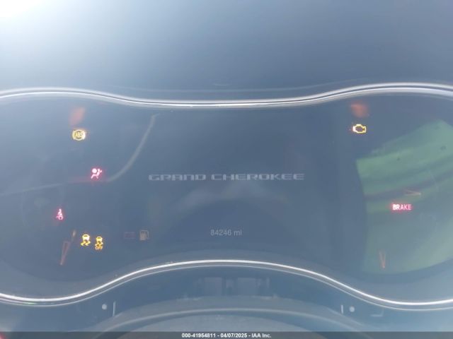 1C4RJFBG5JC268608 Jeep Grand Cherokee Limited 4x4