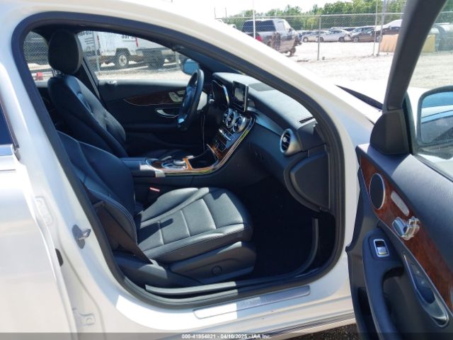 WDDWF4JB3JR405370 Mercedes-Benz C 300