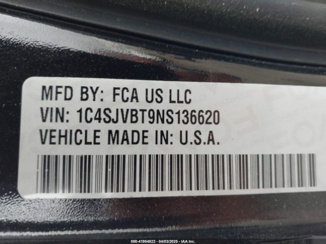 1C4SJVBT9NS136620 Jeep Wagoneer Series Ii 4x4
