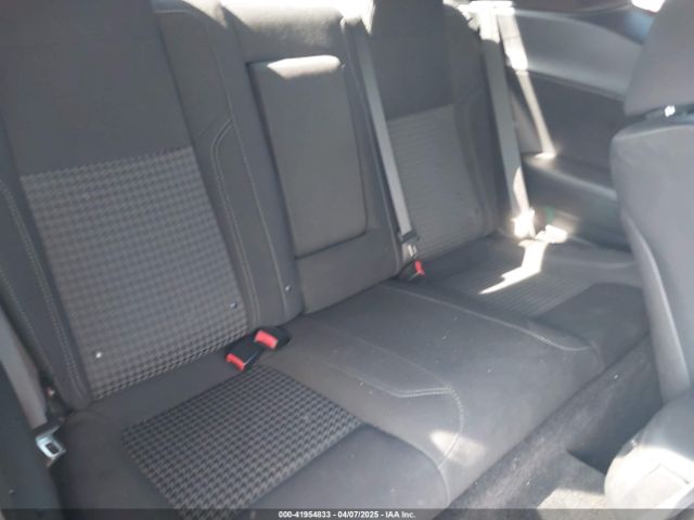 2C3CDZAG5FH715110 Dodge Challenger Sxt