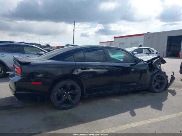 2C3CDXHG8EH177723 Dodge Charger