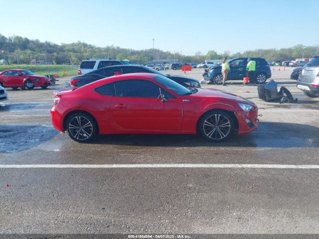 JF1ZNAA15F8704667 Scion FR-S