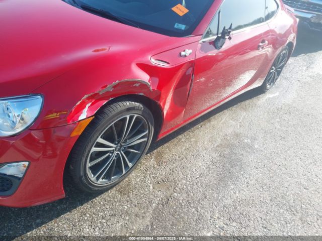 JF1ZNAA15F8704667 Scion FR-S