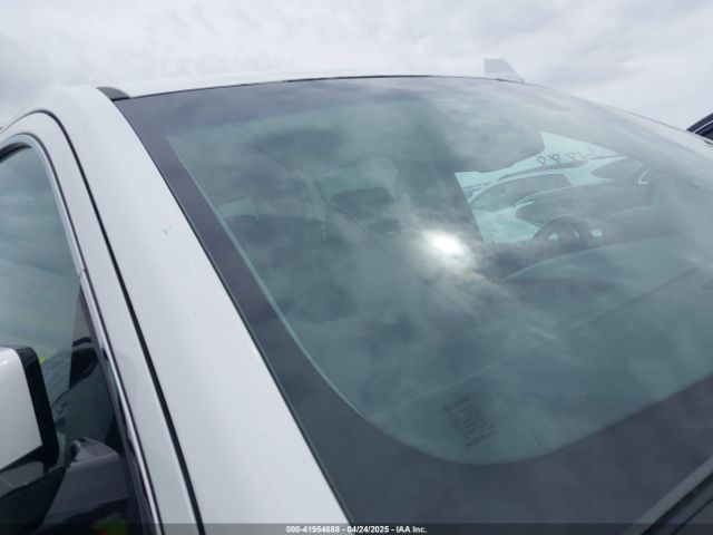 1GNSKAEC0FR595682 Chevrolet Tahoe Ls