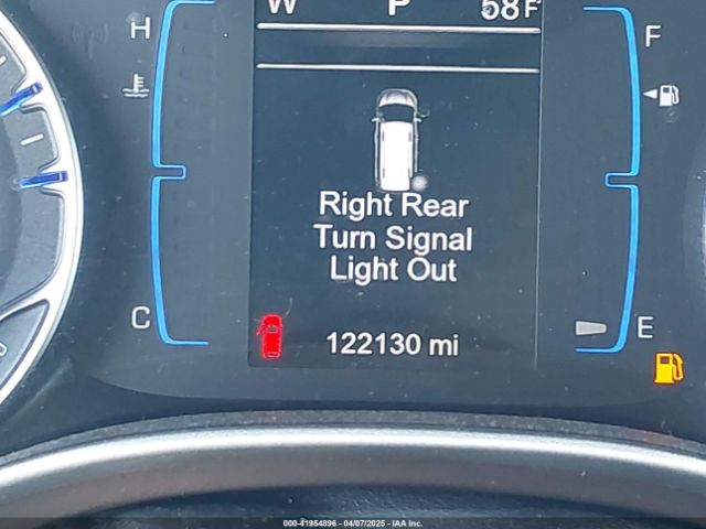 2C4RC1DG0HR587782 Chrysler Pacifica Touring
