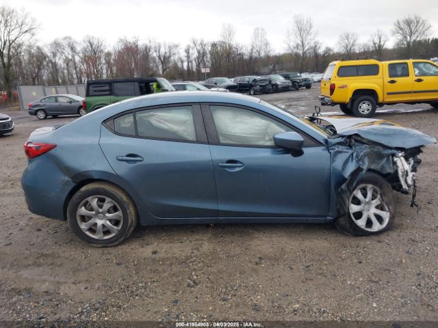 JM1BM1T72G1291438 Mazda Mazda3 I Sport