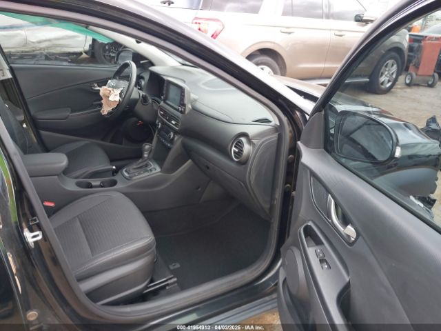 KM8K3CA59LU477465 Hyundai Kona Limited