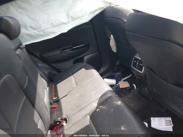 KNDP63AC0M7931697 KIA SPORTAGE S