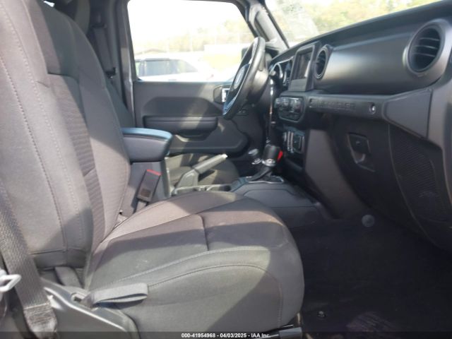 2022 JEEP WRANGLER 1C4GJXAN1NW196405 Photo 4