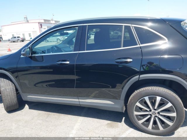 W1N4N4GB1PJ510839 Mercedes-Benz GLA 250