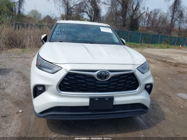 5TDBZRBHXMS114659 Toyota Highlander Le