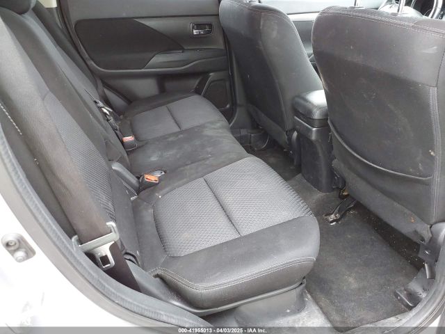 2018 MITSUBISHI OUTLANDER JA4AD3A35JZ055117 Photo 7