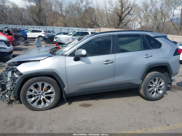 2T3A1RFV2MC155712 Toyota Rav4 Xle Premium
