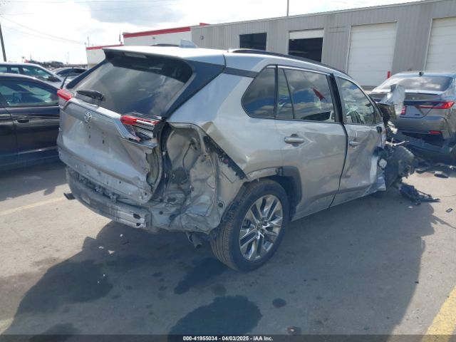 2T3A1RFV2MC155712 Toyota Rav4 Xle Premium