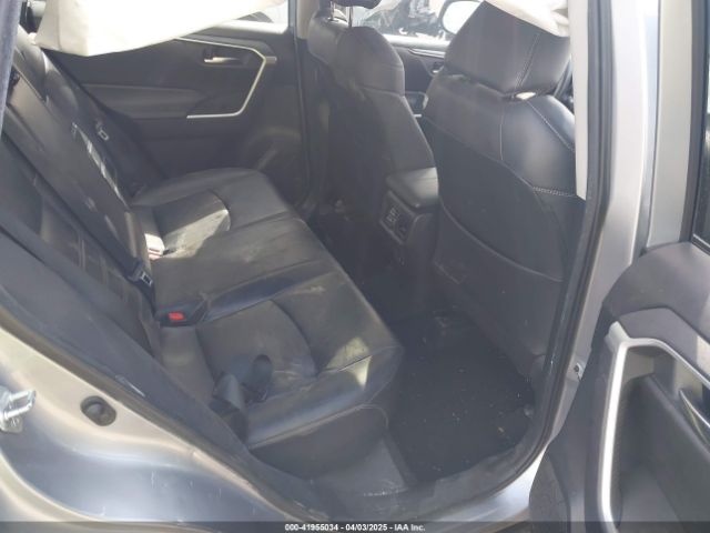 2T3A1RFV2MC155712 Toyota Rav4 Xle Premium