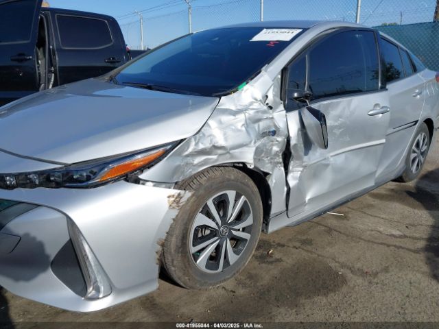 JTDKARFP3J3084023 Toyota Prius Prime Plus